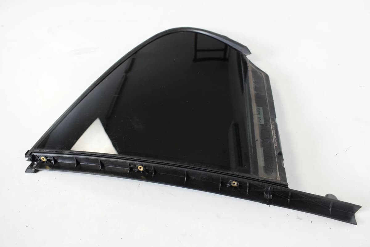 BMW 7 F01, F02 2012 Rear Left Quarter Window 7177655