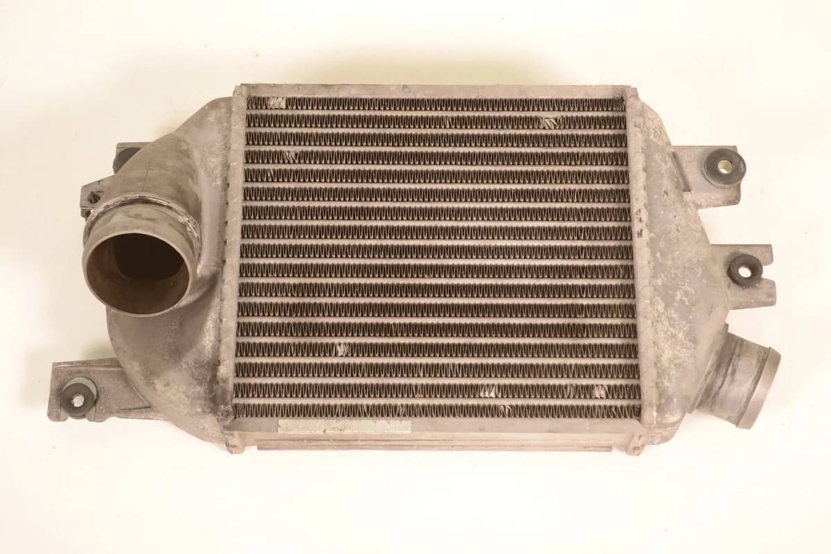 Subaru Legacy 2.0D Intercooler Radiator 812336 2008 RHD 4107895