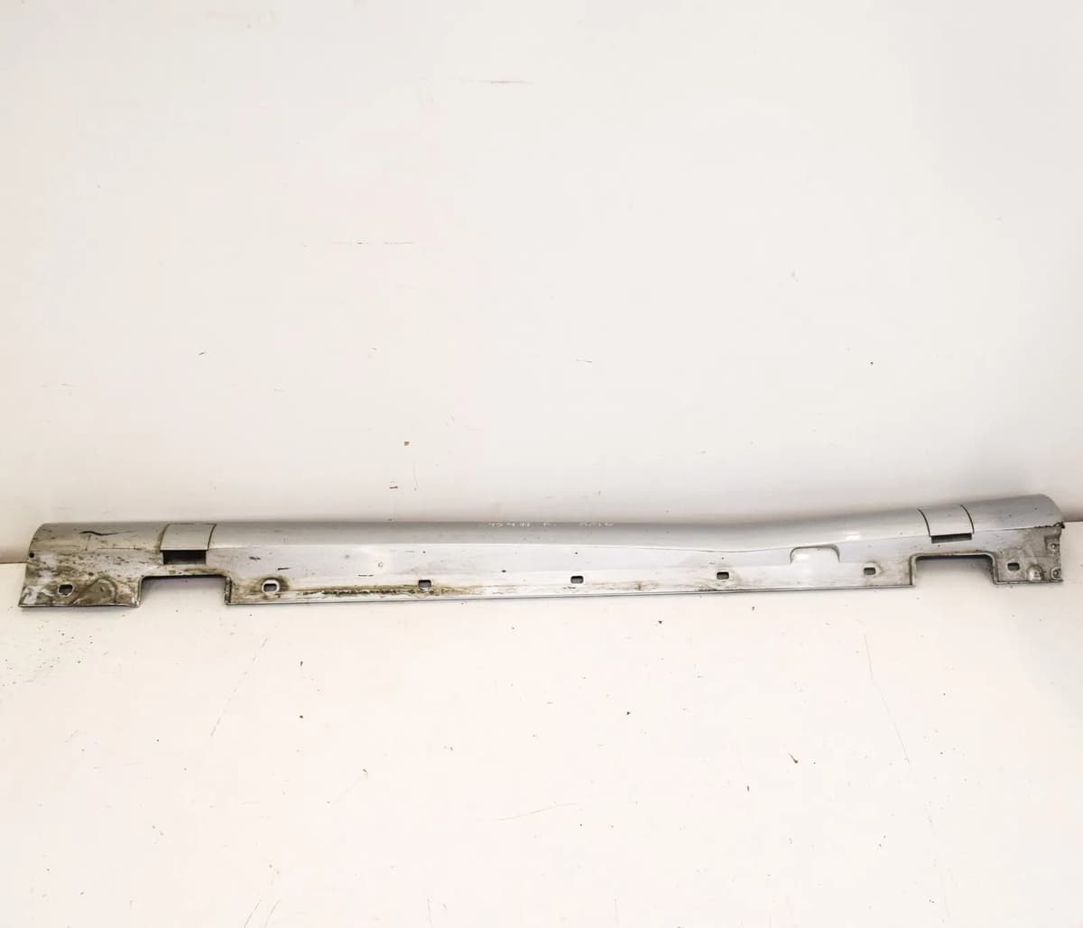 MERCEDES-BENZ E W212 2011 Left Side Plastic Sideskirt Cover A2126901240