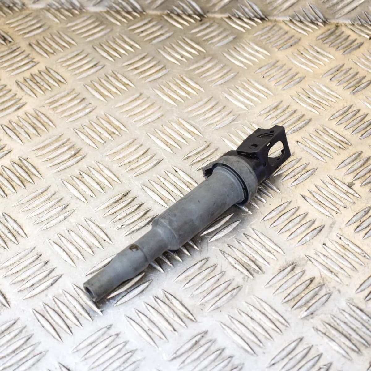 BMW 5 E60 525i Ignition Coil 0221504463 3.0 Petrol 160 KW