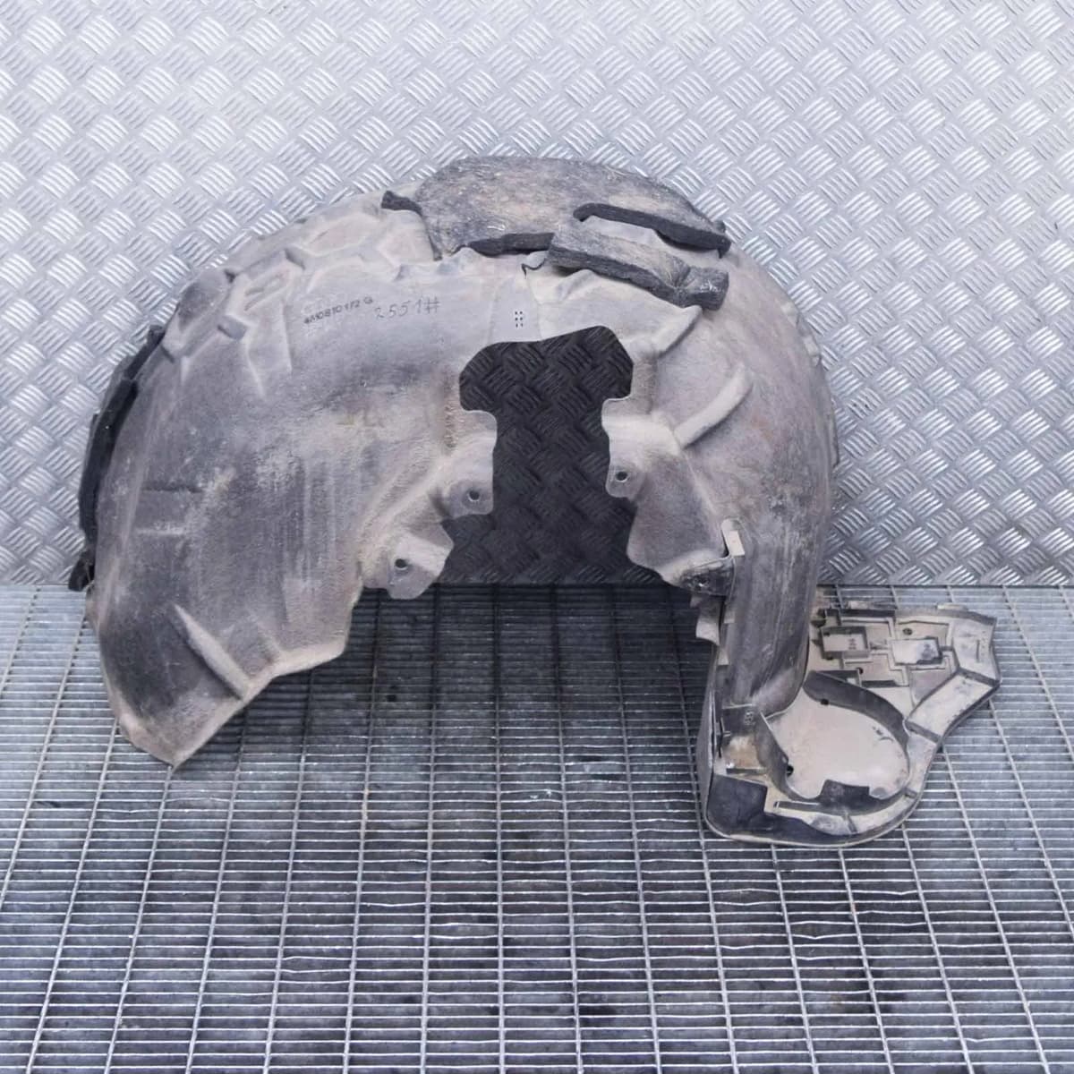 AUDI Q7 4M 3.0 TDI 200kW Rear Right Inner Fender 4M0810172G 2017