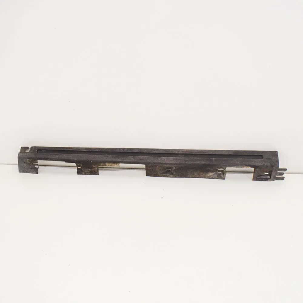 LAND ROVER RANGE ROVER SPORT L320 2009 Right Side Plastic Sideskirt Cover DDJ000