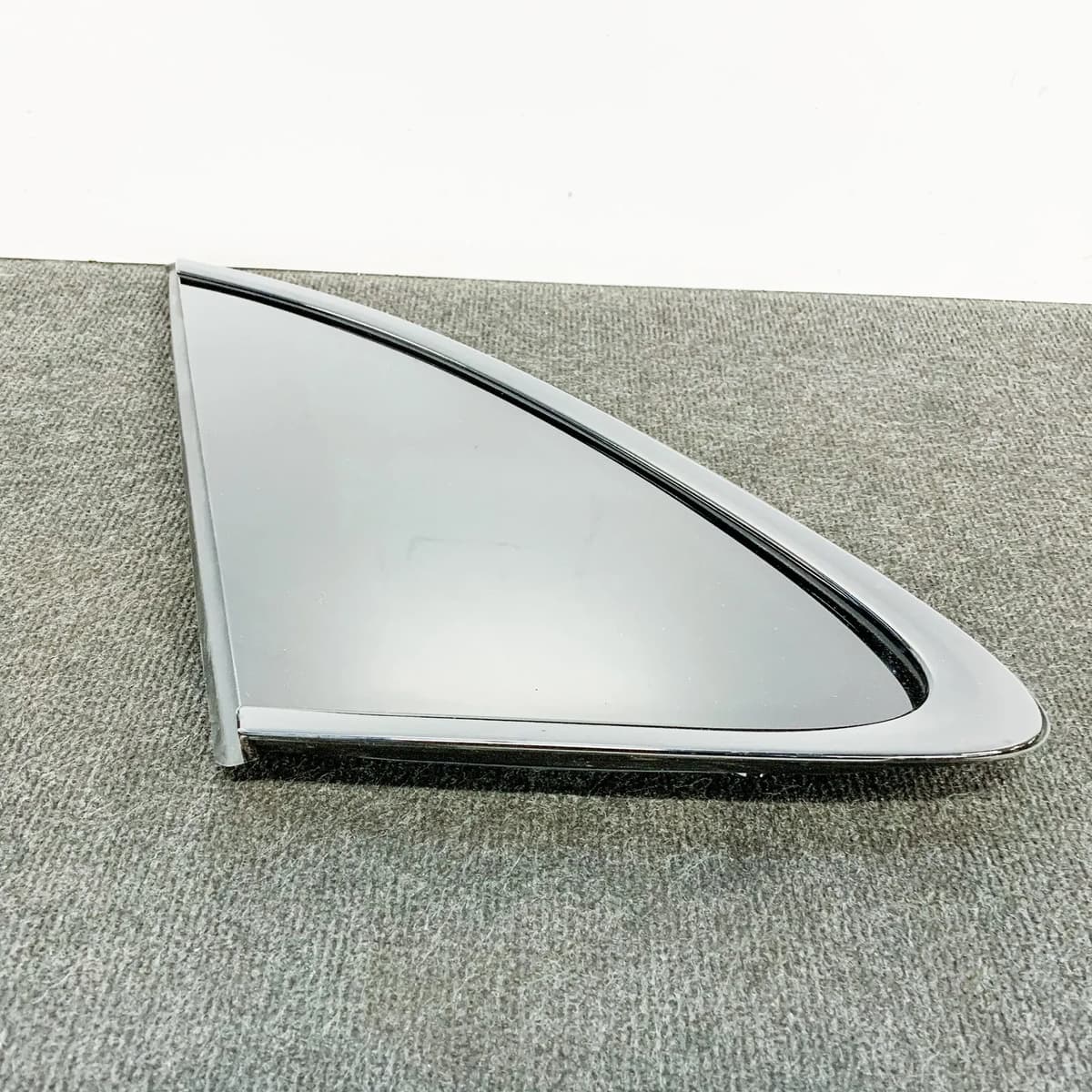 PORSCHE MACAN 95B Rear Left Triangle Glass Window 95B845297DL AS3 2016