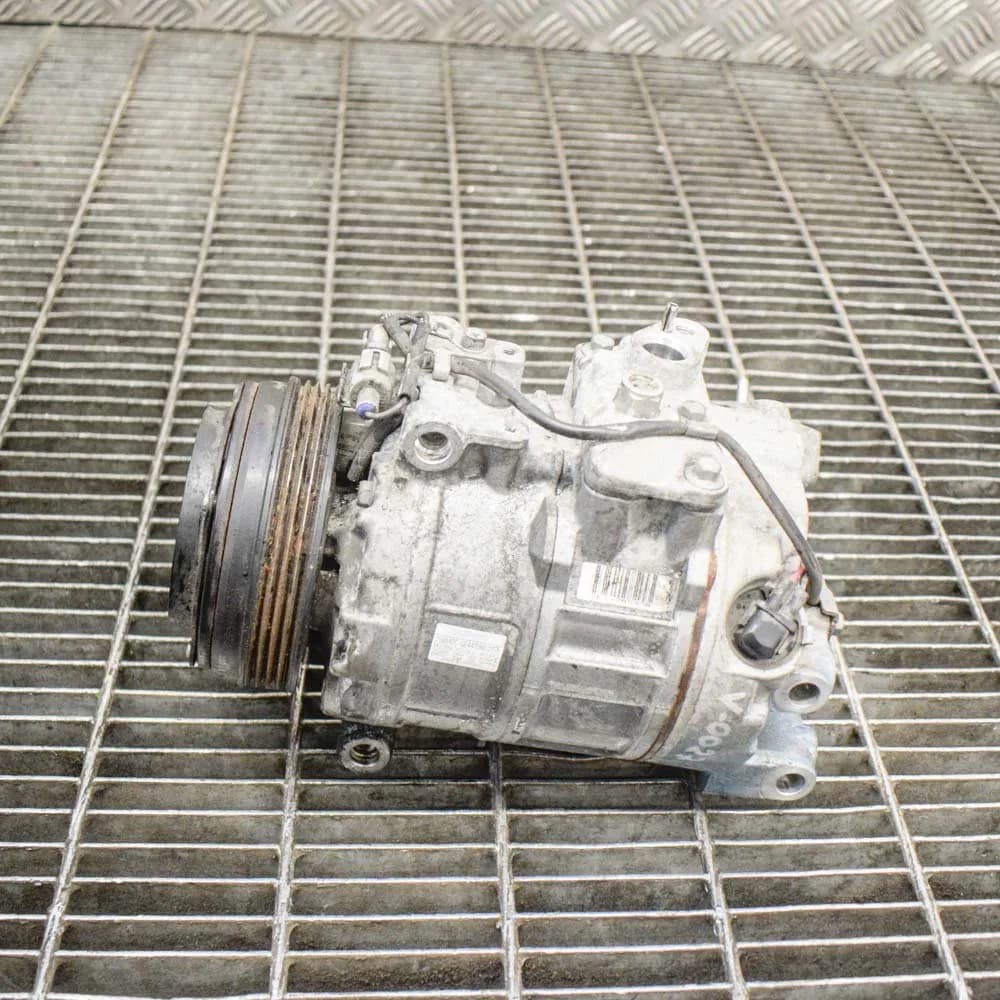 BMW 5 F10 550 i A/C Air Con Compressor Pump 9154072 N63B44B 330kw 2012