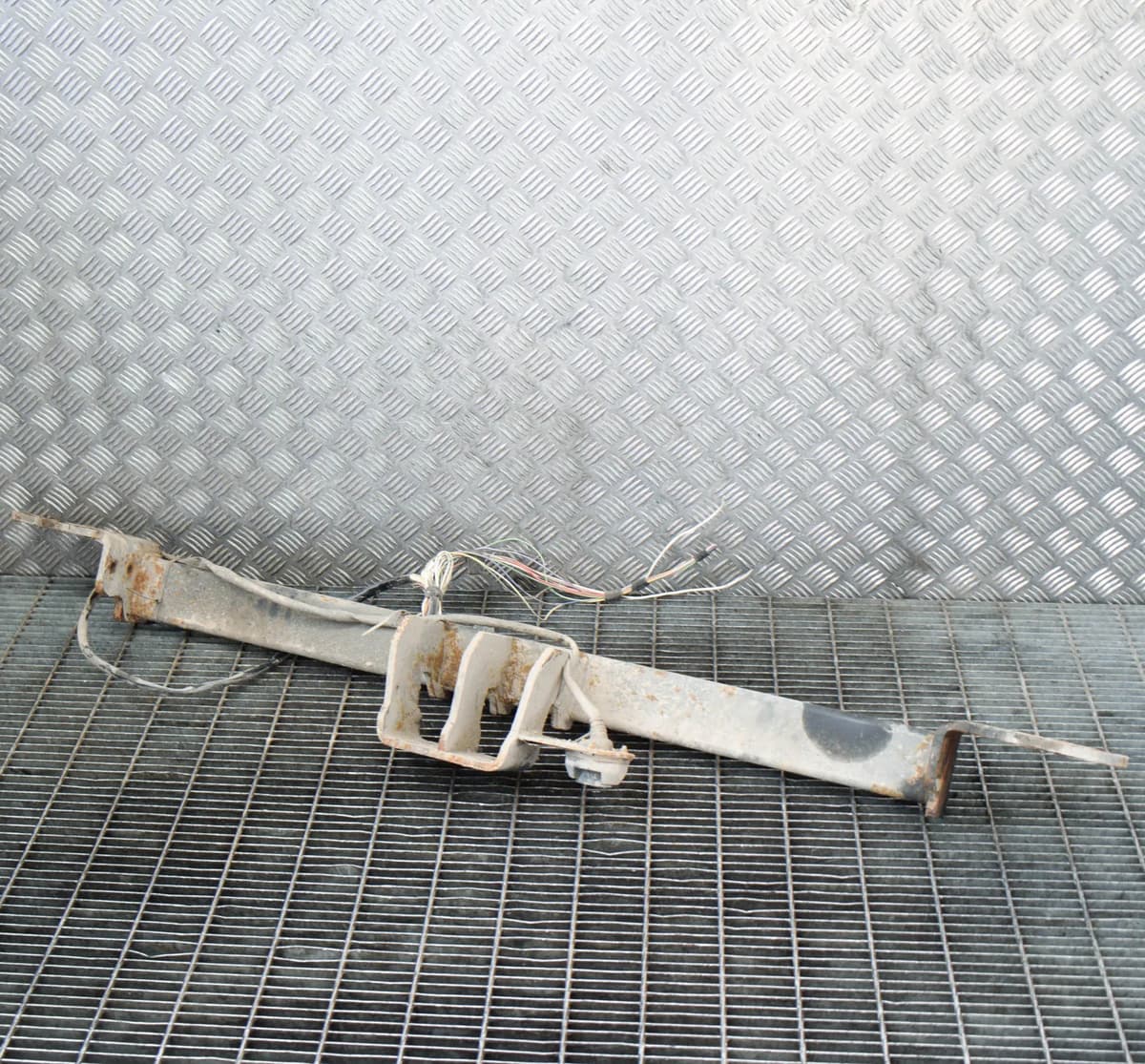 PEUGEOT BOXER Furgon 2.2HDi Rear Crash Reinforcement Bar 81kw 2013