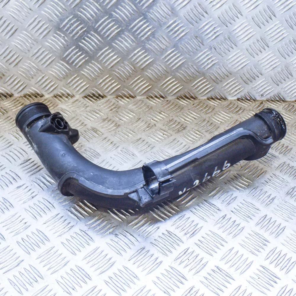 AUDI Q3 8U 2.0 TDI Right Side Intercooler Pipe Hose 1K0145770AE CFGC 130kw 2014