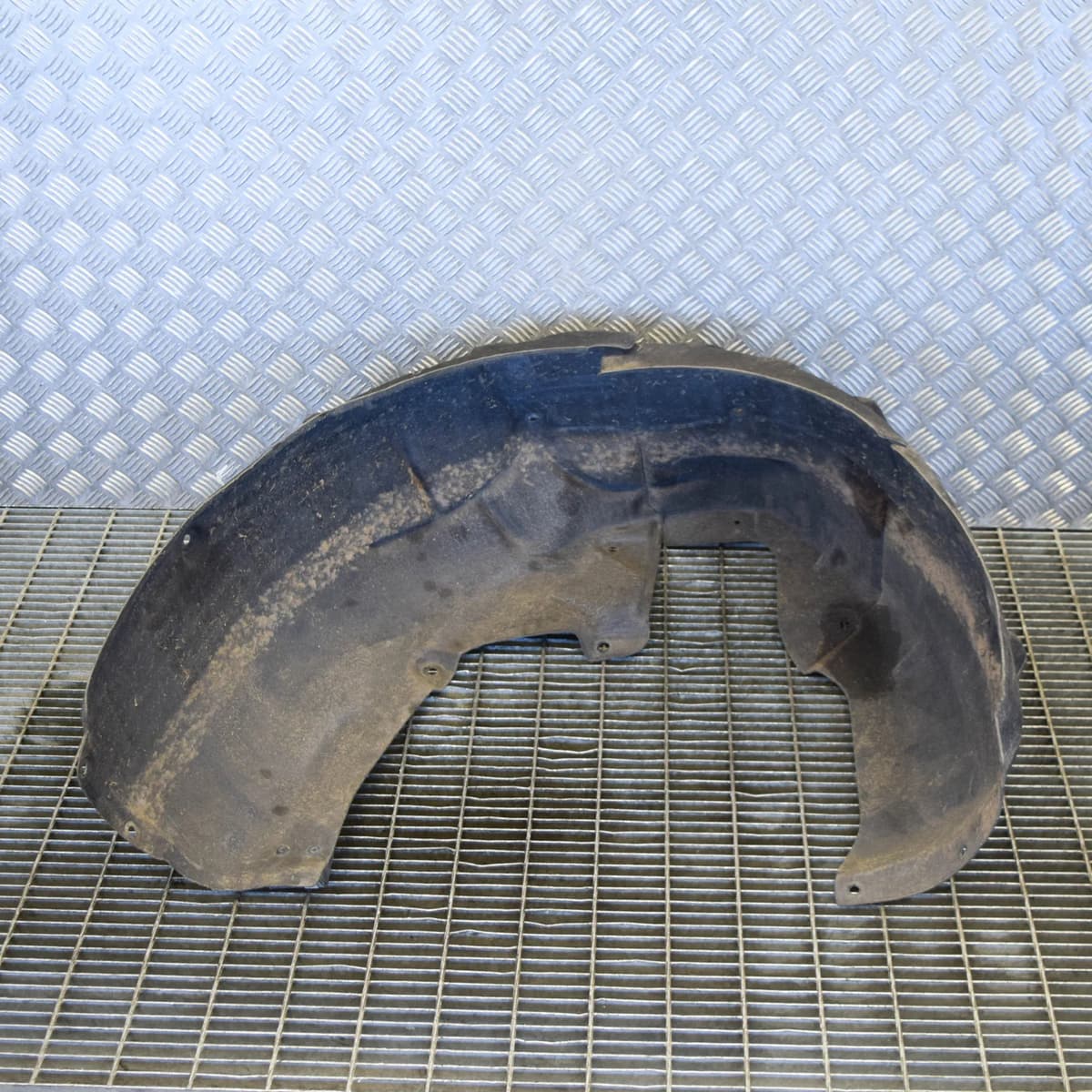 TESLA MODEL 3 Rear Left Inner Fender 1081585-00-A 1081583-00-B 2018
