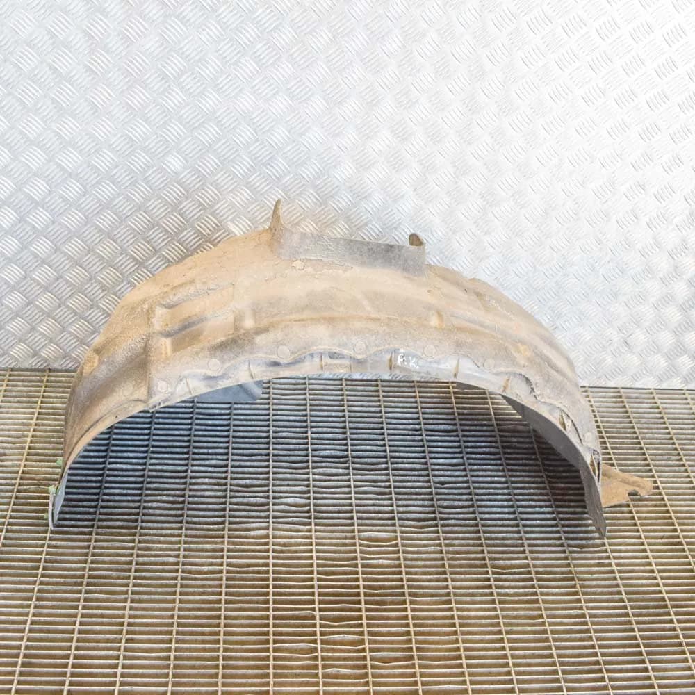 VOLVO S60 MK2 D4 Front Left Wheel Arch Housing Y283-352 2.0 Diesel 120kw 2013