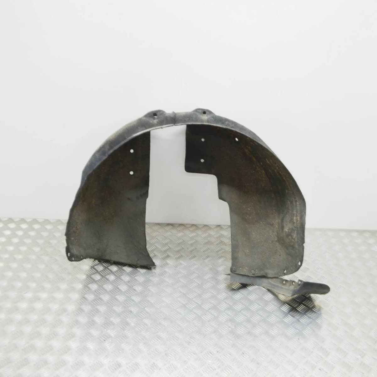 TESLA MODEL S Rear Right Inner Fender Electricity 310kw 2014