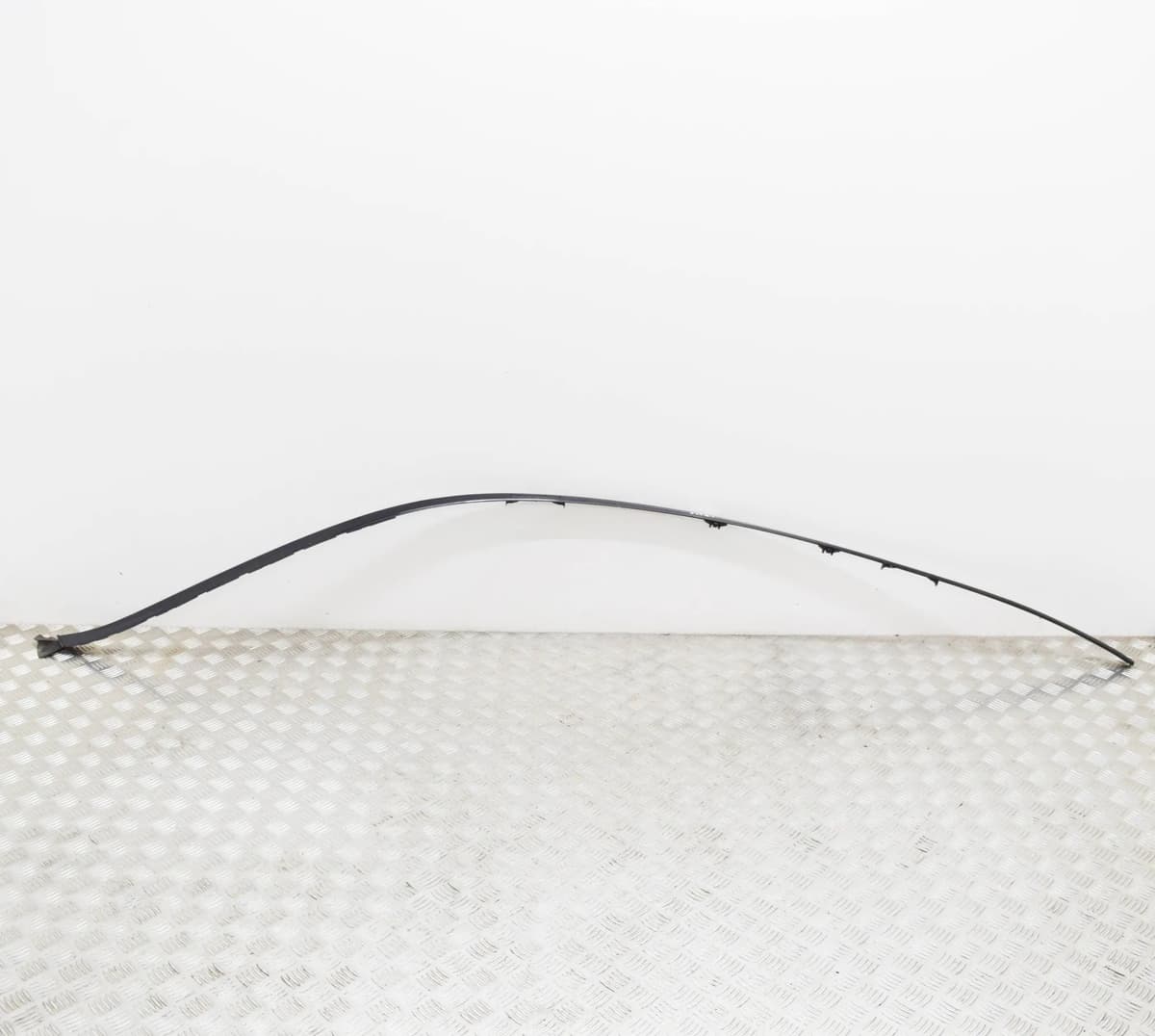 MERCEDES-BENZ E W212 2014 Left Side Roof Strip Trim A2126900582