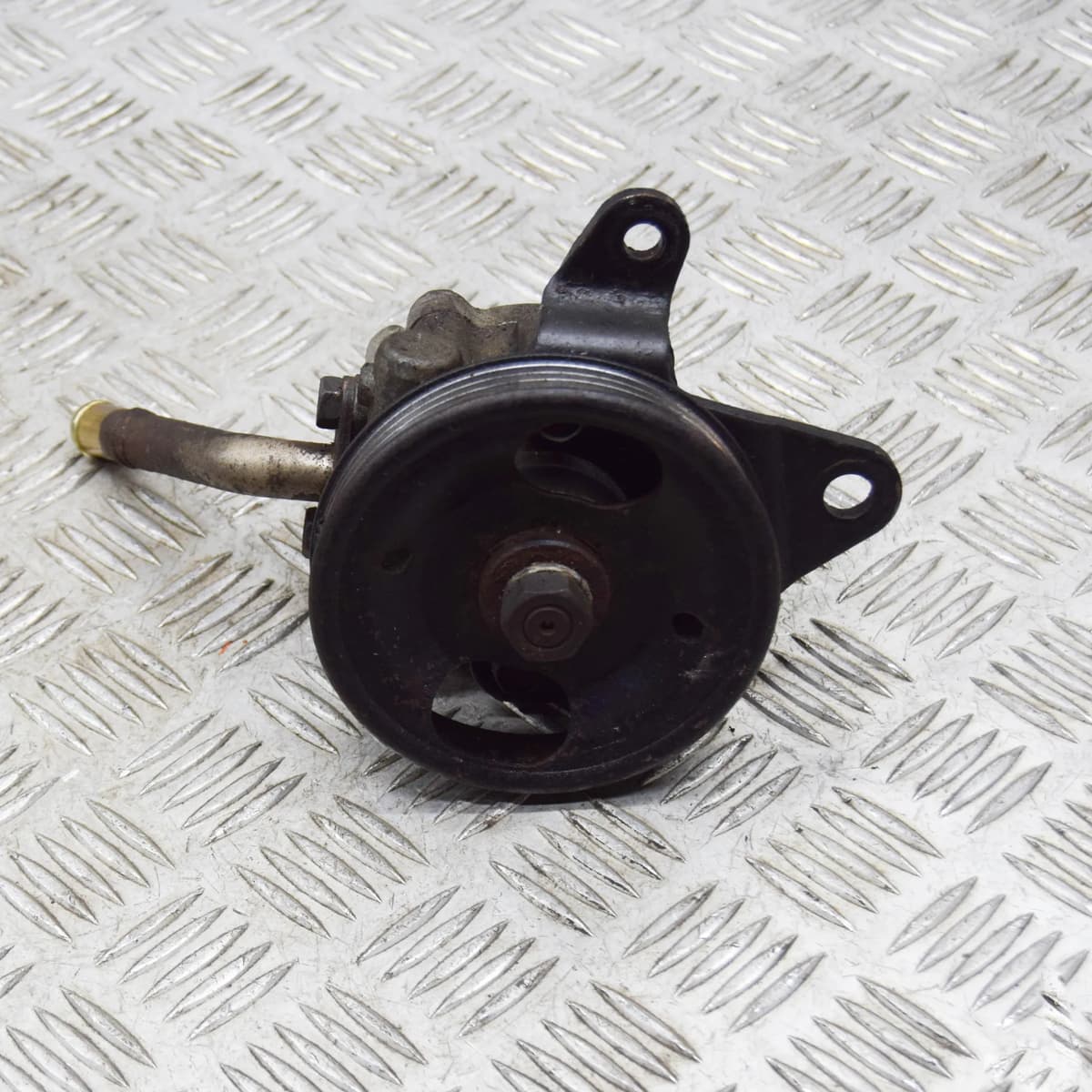 NISSAN NAVARA D40 Power Steering Pump 2.5 Diesel 128kw 2007
