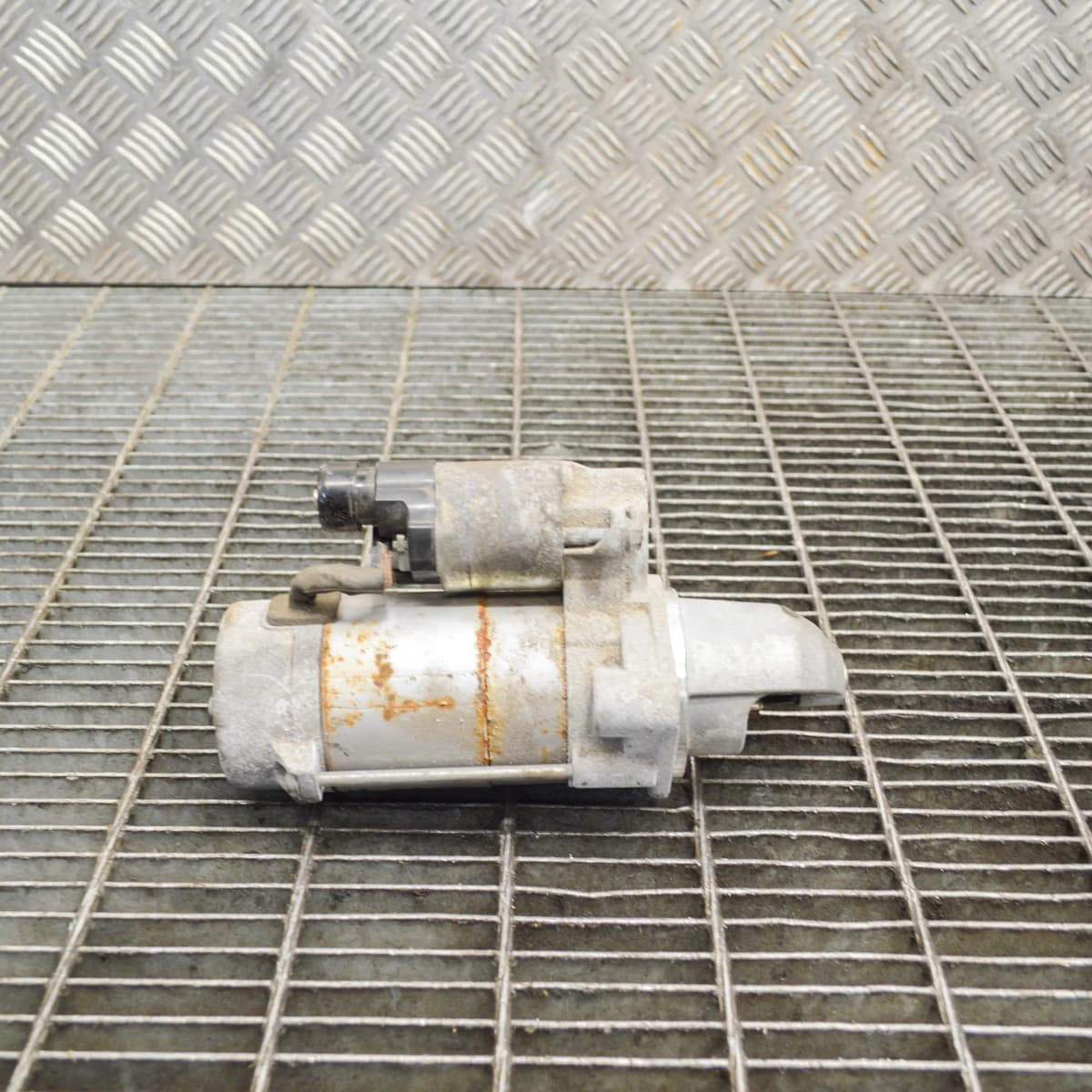 HONDA CR-V RM1 2.2 i-DTEC Starter Motor 428000-6400 DY4J5 110kw 2013