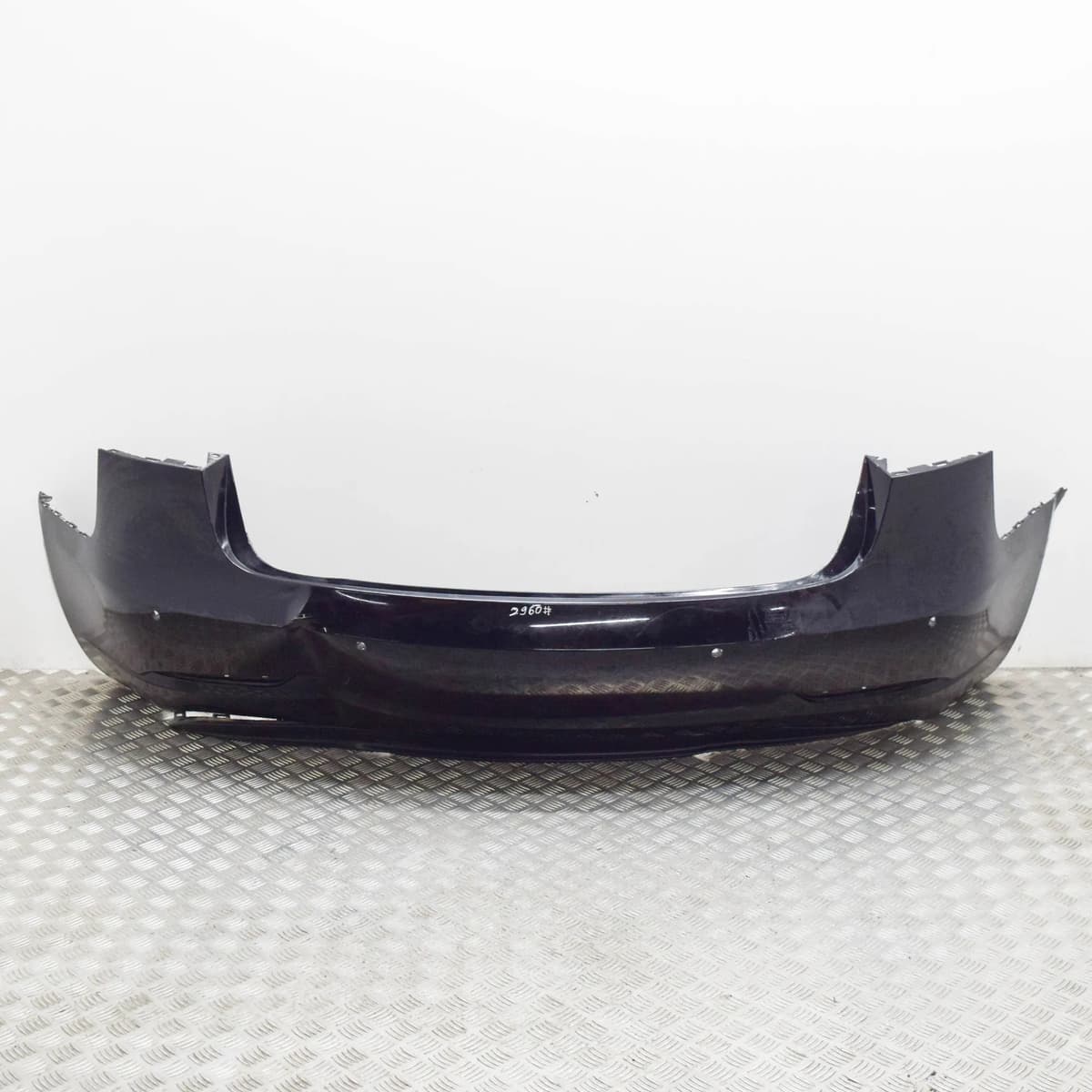 TESLA MODEL 3 Rear Bumper 1108905-S0-A Electricity 2019