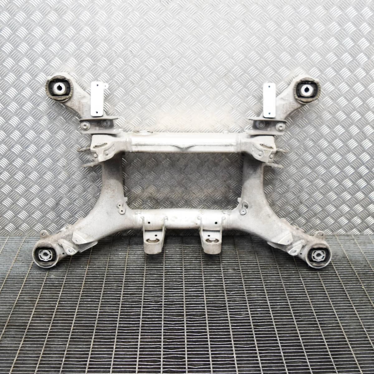 BMW 5 G30 Rear Subframe 6861201 3.0 Diesel 195kw 2017 12115639
