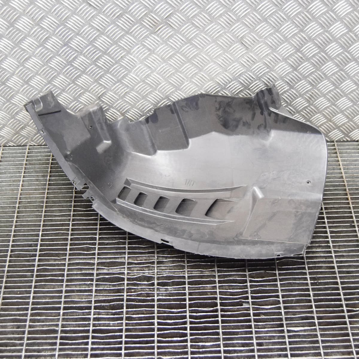 FIAT DUCATO MK3 Front Left Inner Fender Front Part PFT11039AL FIA15DU006 2013