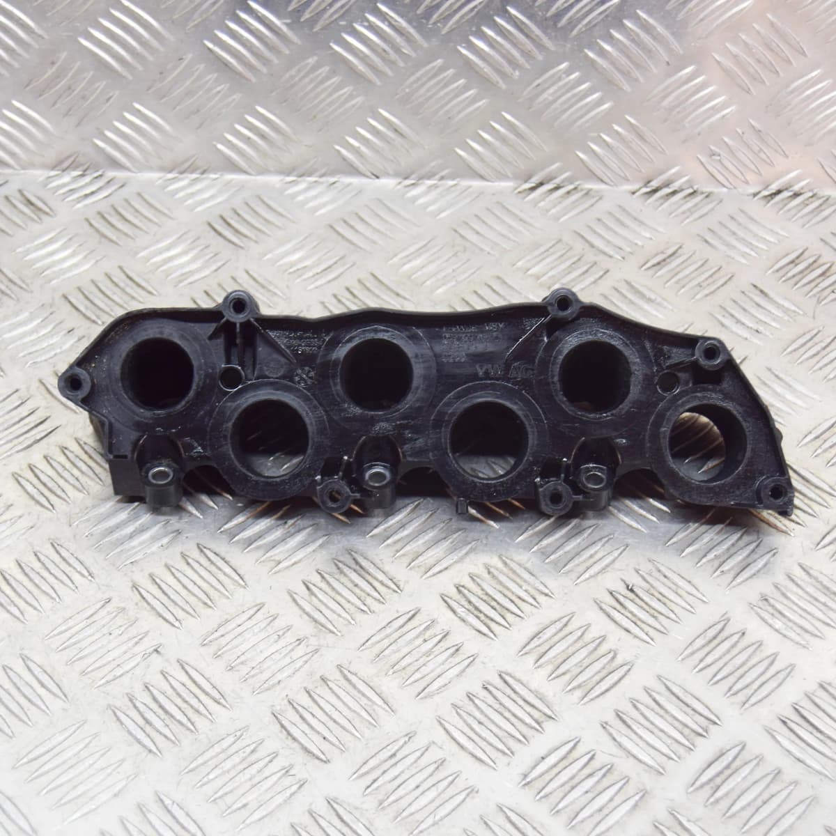 AUDI A6 C7 Left Side Inlet Intake Manifold 059129765D 3.0 Diesel 200kw 2014