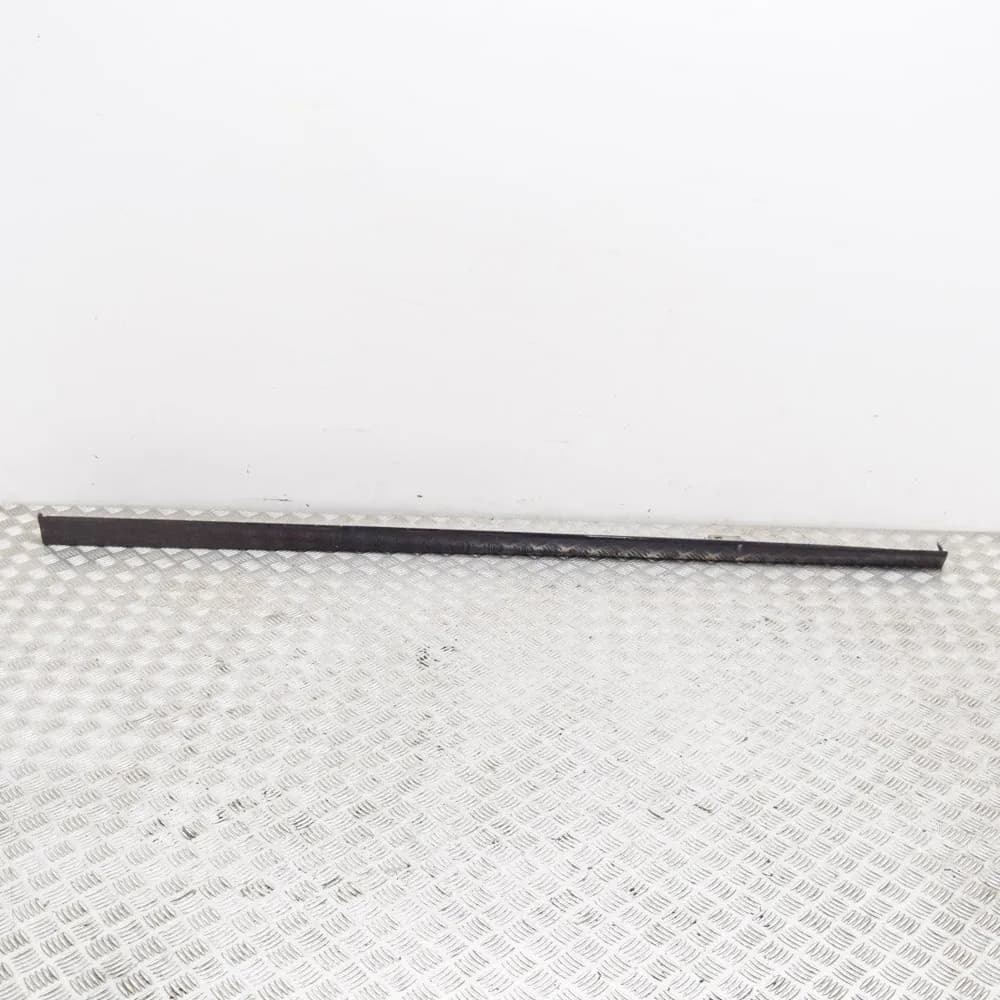 VOLKSWAGEN GOLF MK7 1.6 TDI Right Plastic Side Skirt Cover 5G0853856A 77kw 2014