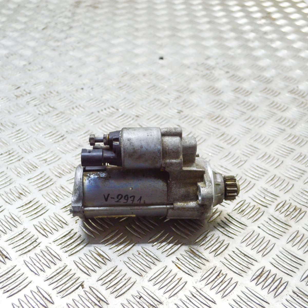 VW GOLF Mk7 Starter Motor 0001179519 2.0 Petrol 221kW 2014 12194519