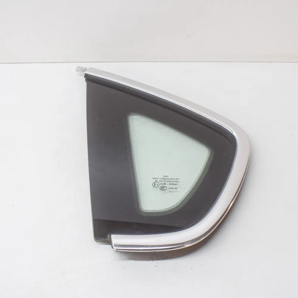 MASERATI QUATTROPORTE M156 Rear Left Quarter Window Glass AS2 43R-00043 2014