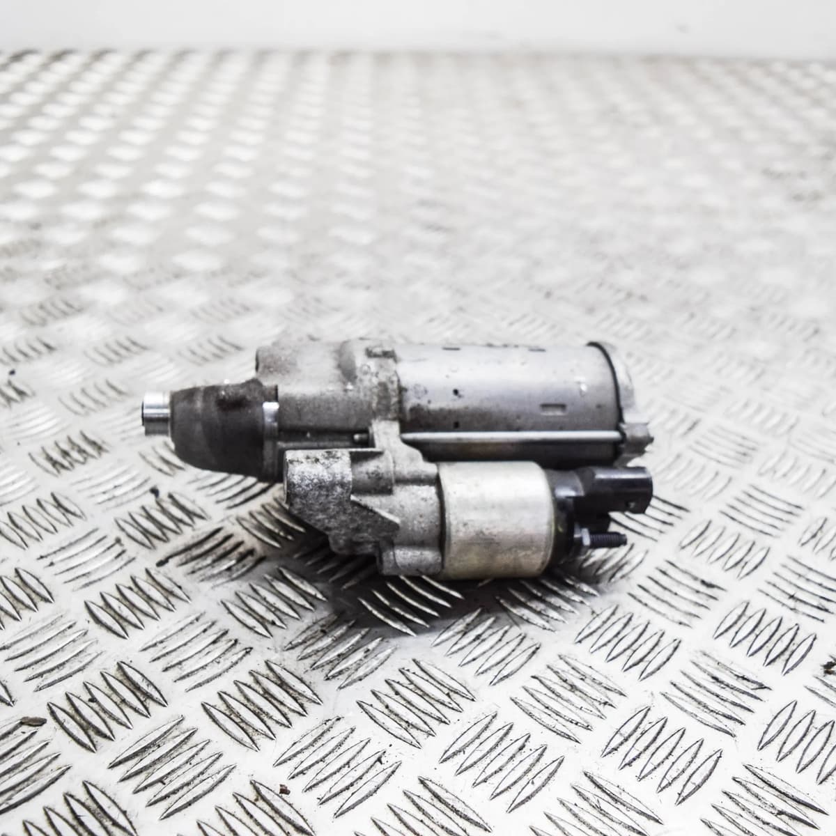 AUDI Q5 8R Starter Motor 0001174404 04L911021 2.0 Diesel 140kw 2016