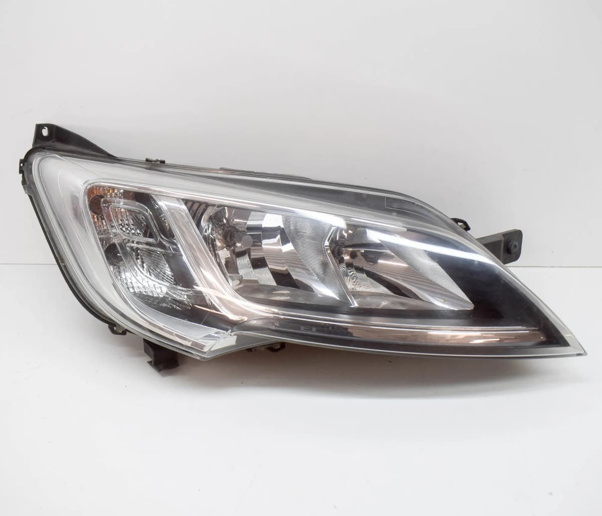 CITROEN JUMPER MK3 2.2Diesel 96Kw Front Right Headlight 1374294080 RHD 2015