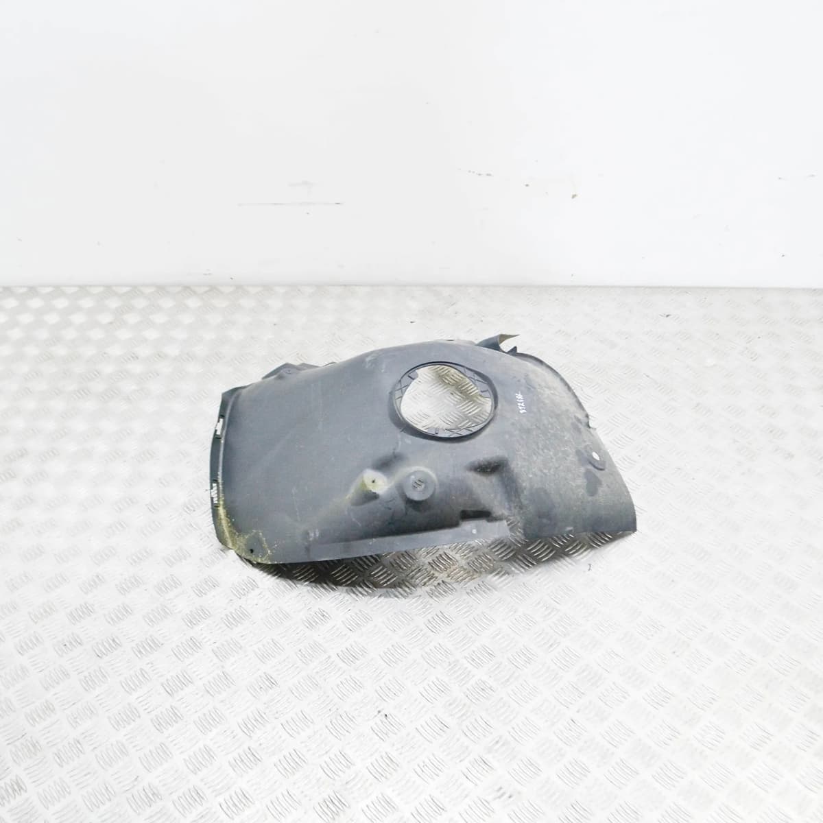RENAULT MEGANE 2 EM0/1 Front Left Inner Fender Front Part 8200073426 2005