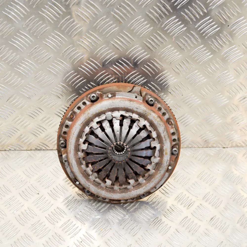 PEUGEOT 2008 MK1 A94 Flywheel Clutch Kit 9801139380 9671404980 1.2i 60kw 2018
