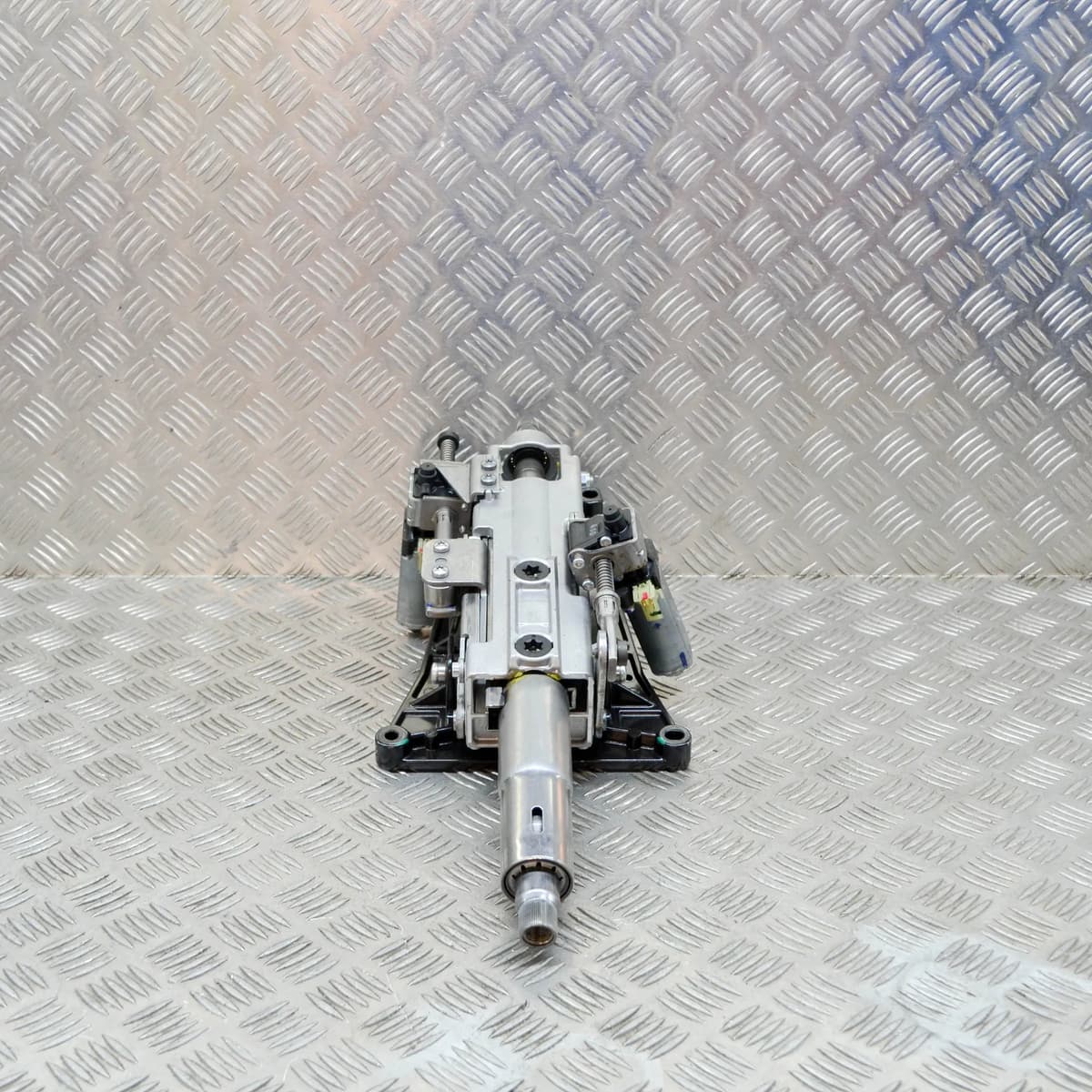 TESLA MODEL S 60 Steering Mechanism EN1753-AZ91D 838835 285kw 2017 RHD