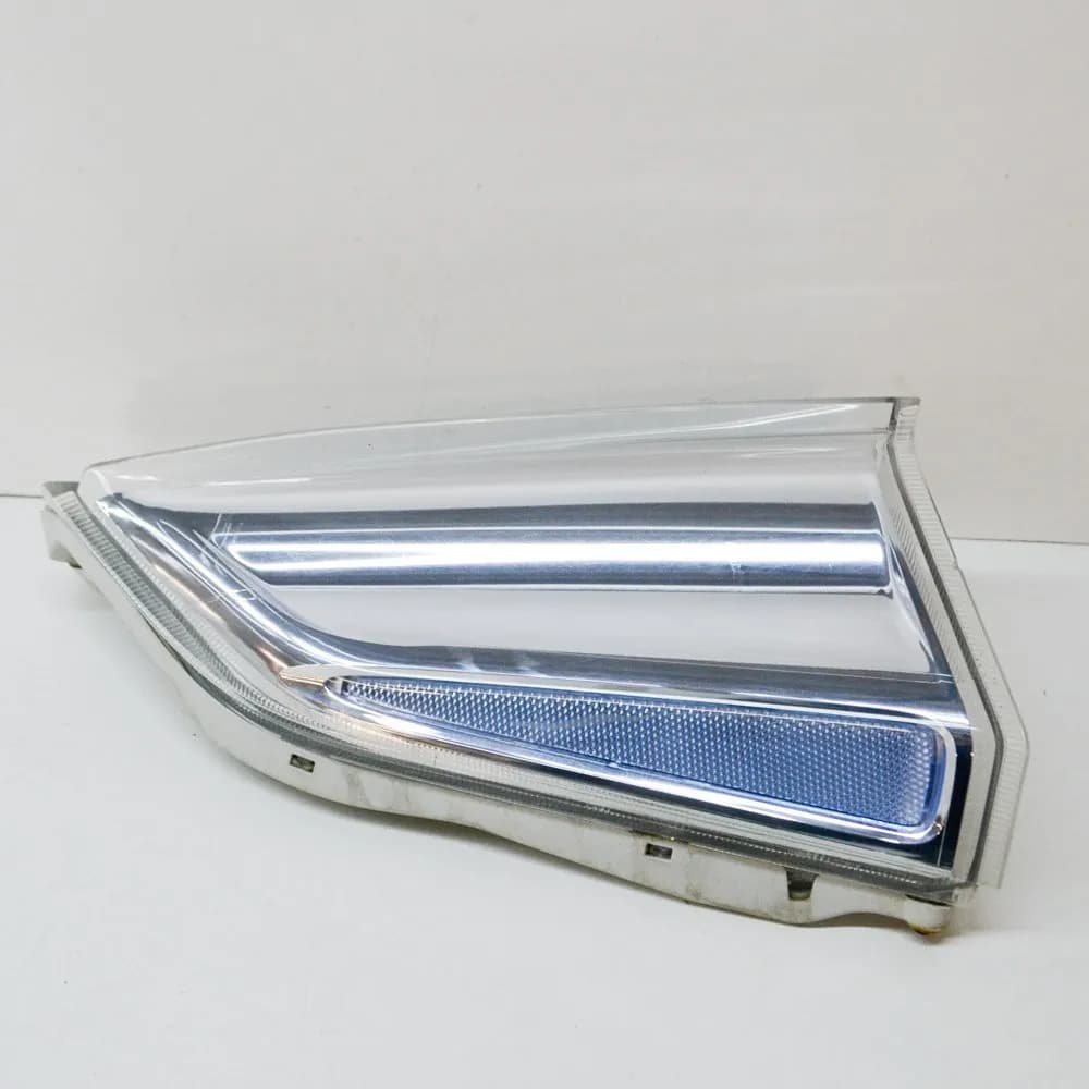 NISSAN LEAF ZE0 Front Right Side Additional Light Electric 80kw 2011