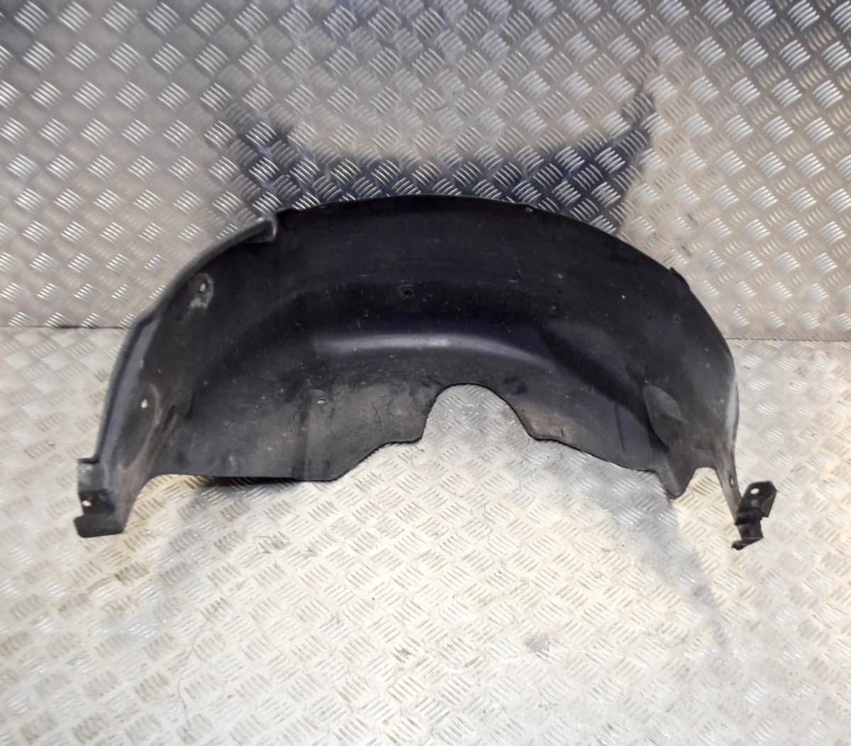 NISSAN PRIMERA P12 Rear Right Inner Fender 76744-AV600 2.2 Diesel 102kw 2004