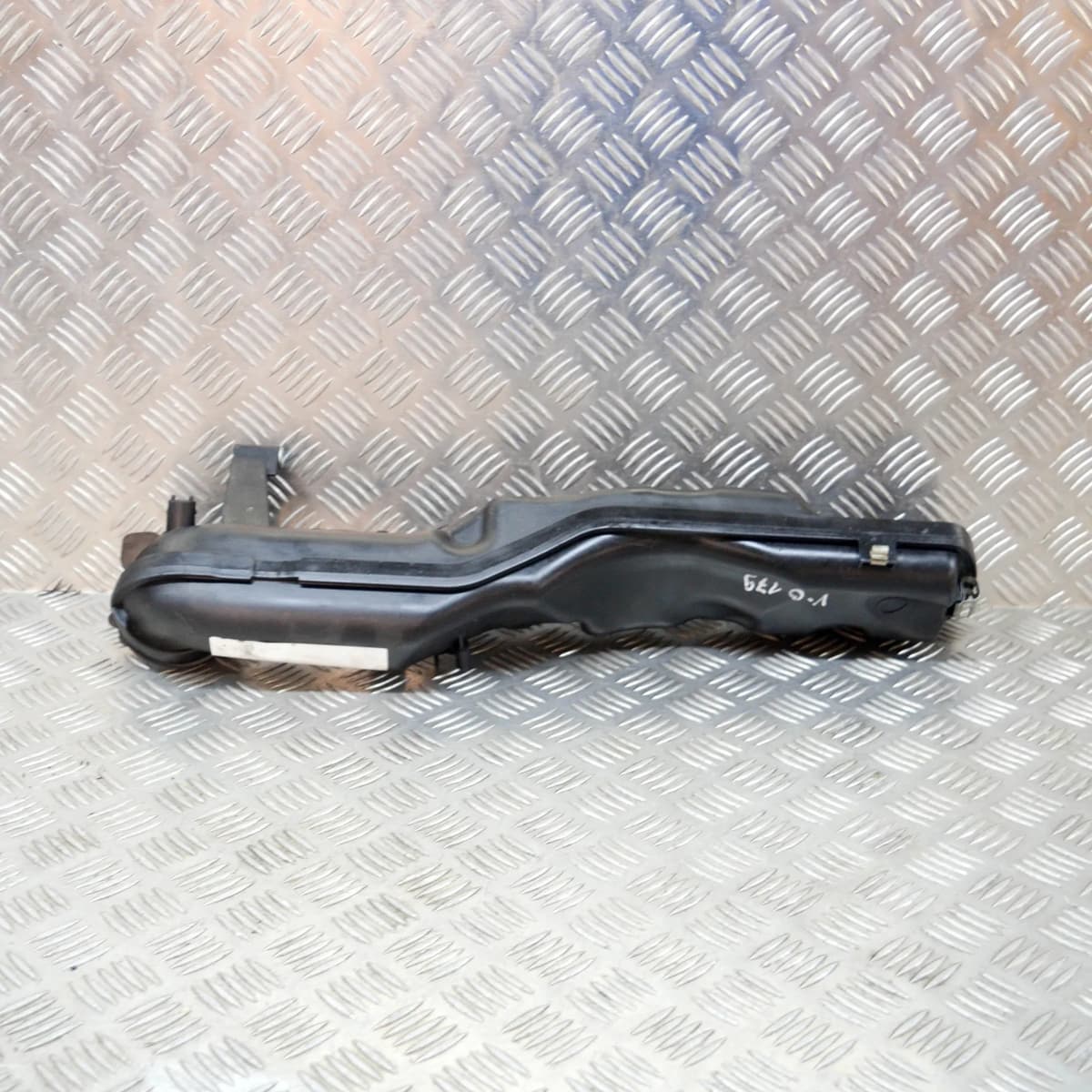 BMW 5 F10 550 i Left Side Intake Manifold 7555663 7034144 4.40 Petrol 300kw 2011