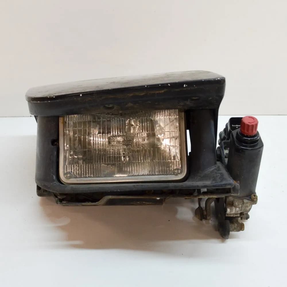 DODGE STEALTH R/T Turbo Front Right Side Headlight MB622714 861100-1270 1992 LHD