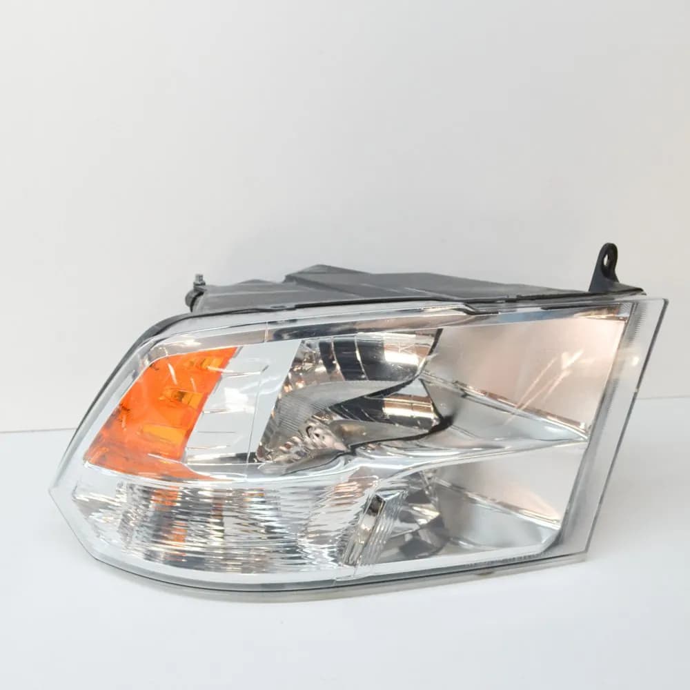 DODGE RAM 1500 Pick-up DJ, DS 2018 Front Right Headlight