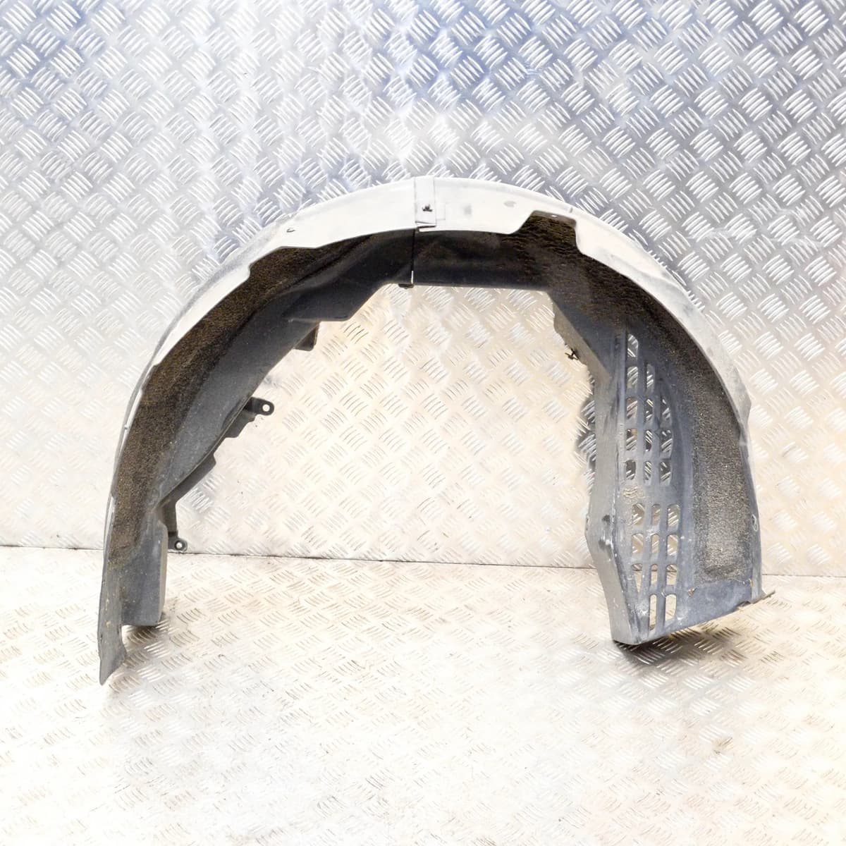 BMW i3 I01 Rear Left Inner Fender Electricity 75kw 2016