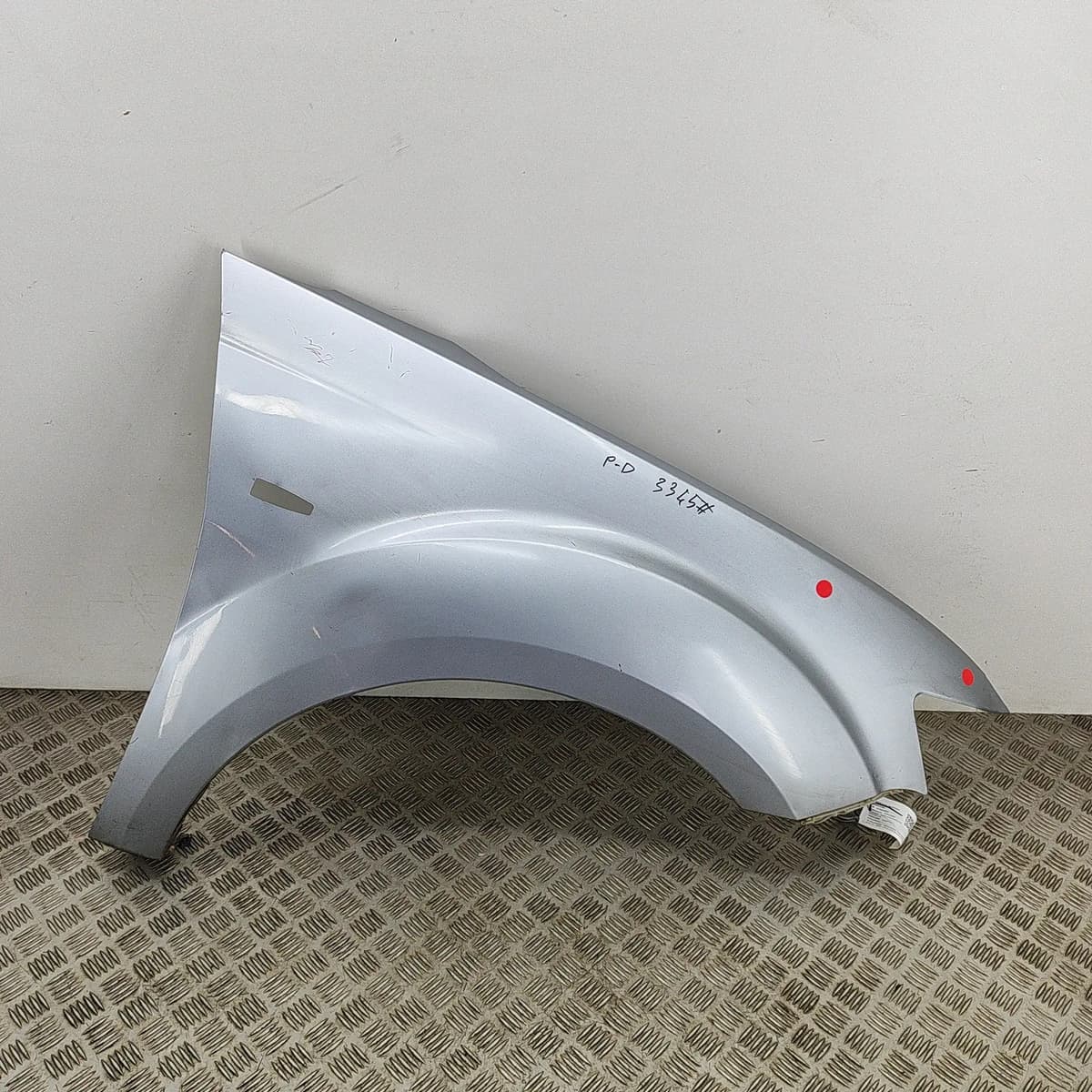 MITSUBISHI OUTLANDER Mk2 Front Right Fender 5220F112 2.2 Diesel 13925831