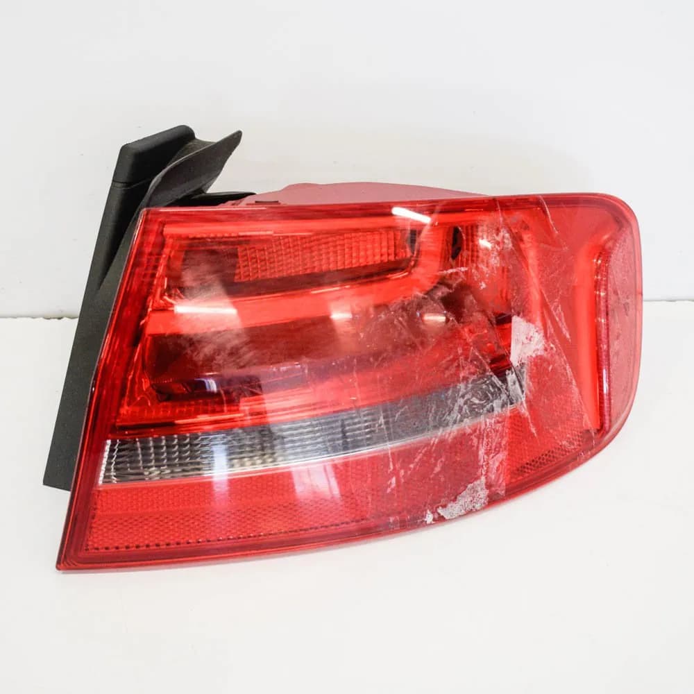 AUDI A4 8K2, B8 2013 Rear Right Tail Light  8K5945096AB