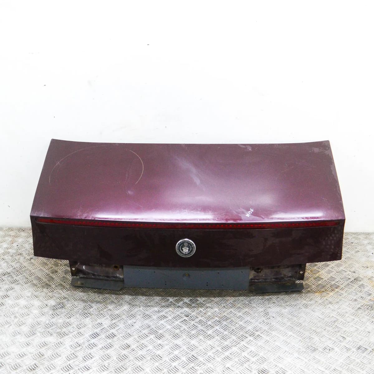 CADILLAC SEVILLE MK4 Tailgate Bootlid Cover 25653676 4.6 Petrol 202kw 1993