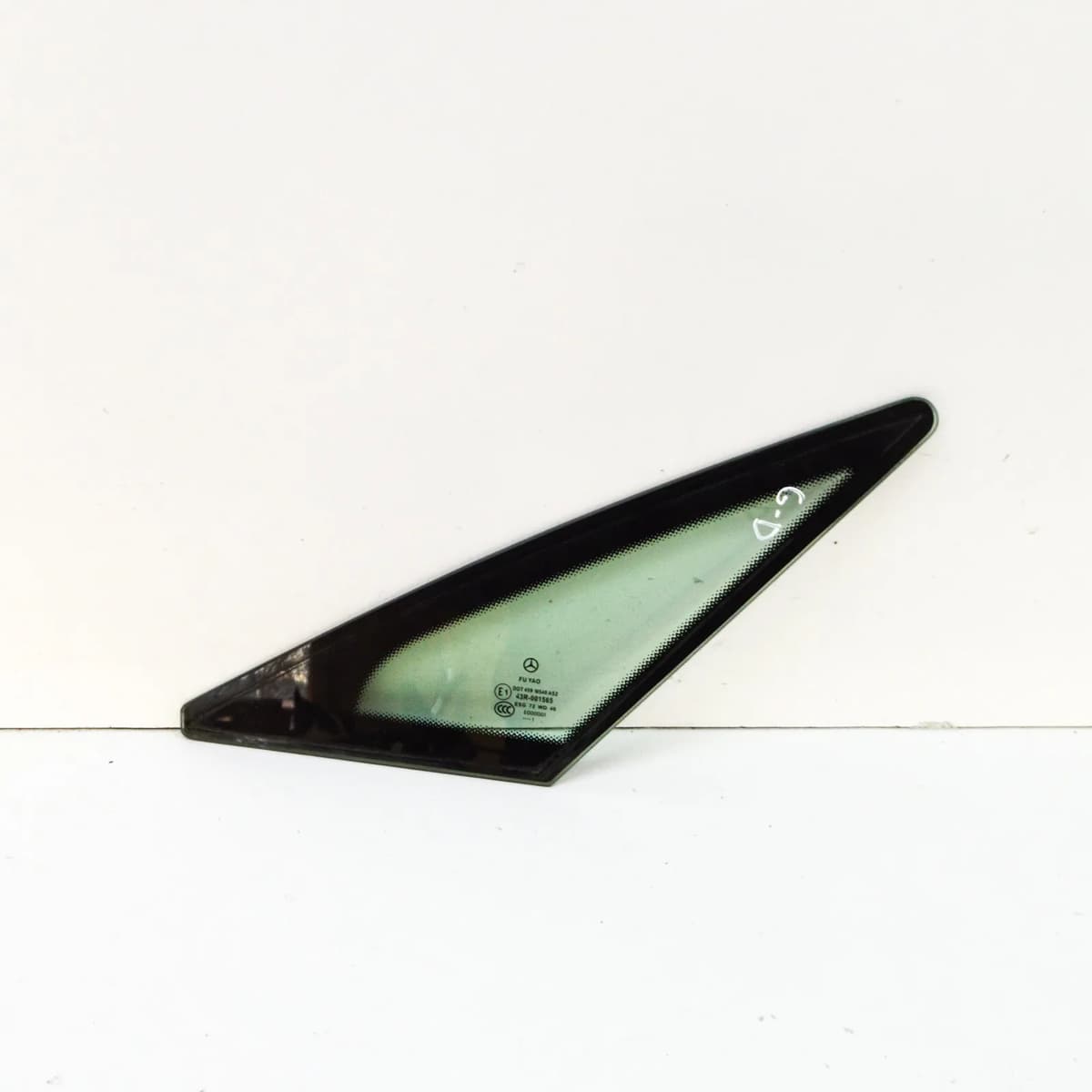 MERCEDES-BENZ E Coupe C207 E 250 CGI 207.347 Rear Right Window Triangle 2011