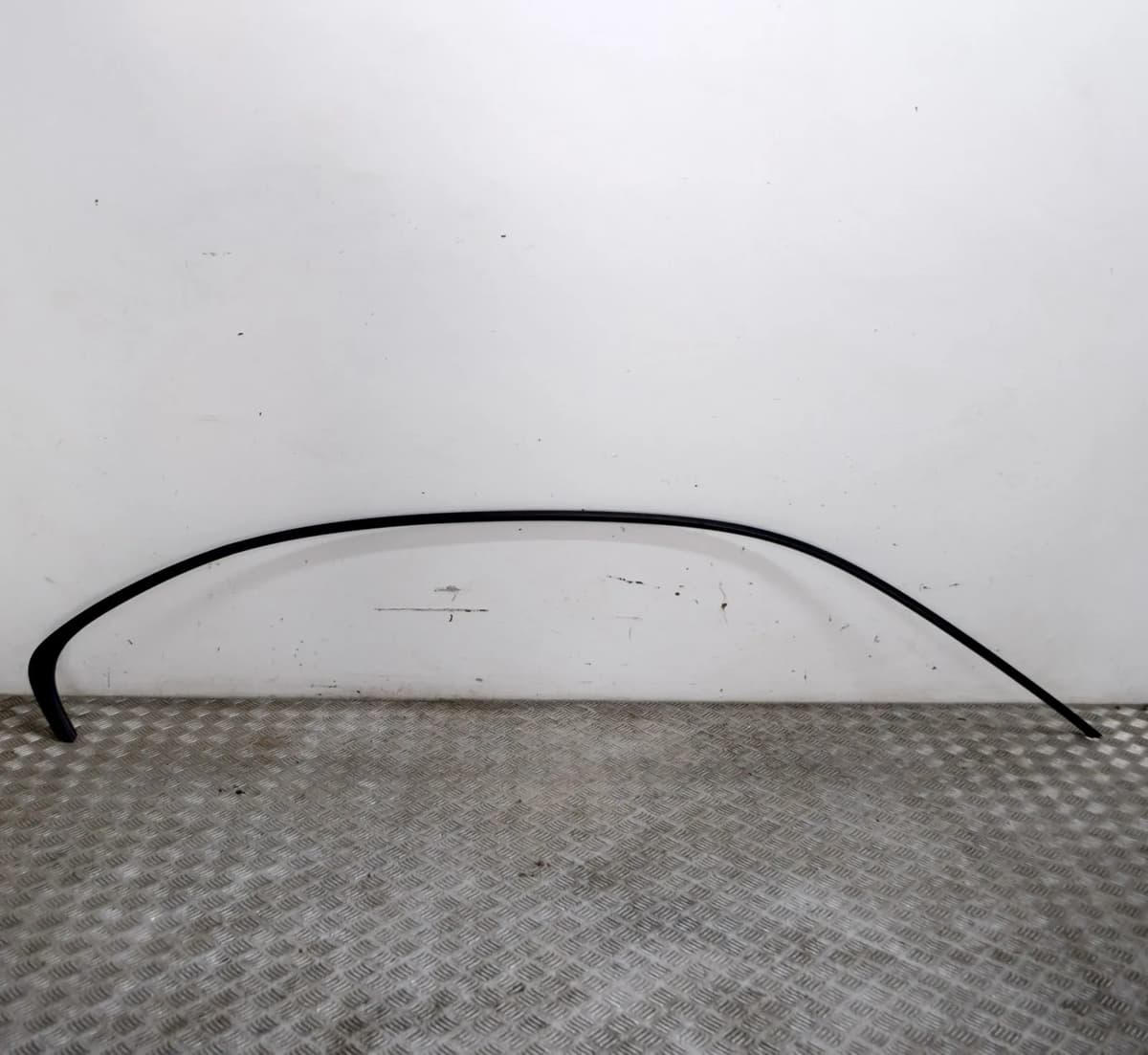 BMW 3 F30 Right Side Roof Strip Trim 2.00 Petrol 180kw 2012