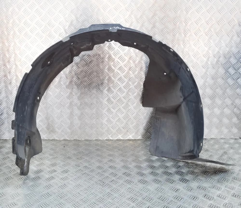 SSANGYONG RODIUS MK1 Front Right Inner Fender Lining 2.7 Diesel 121kw 2005