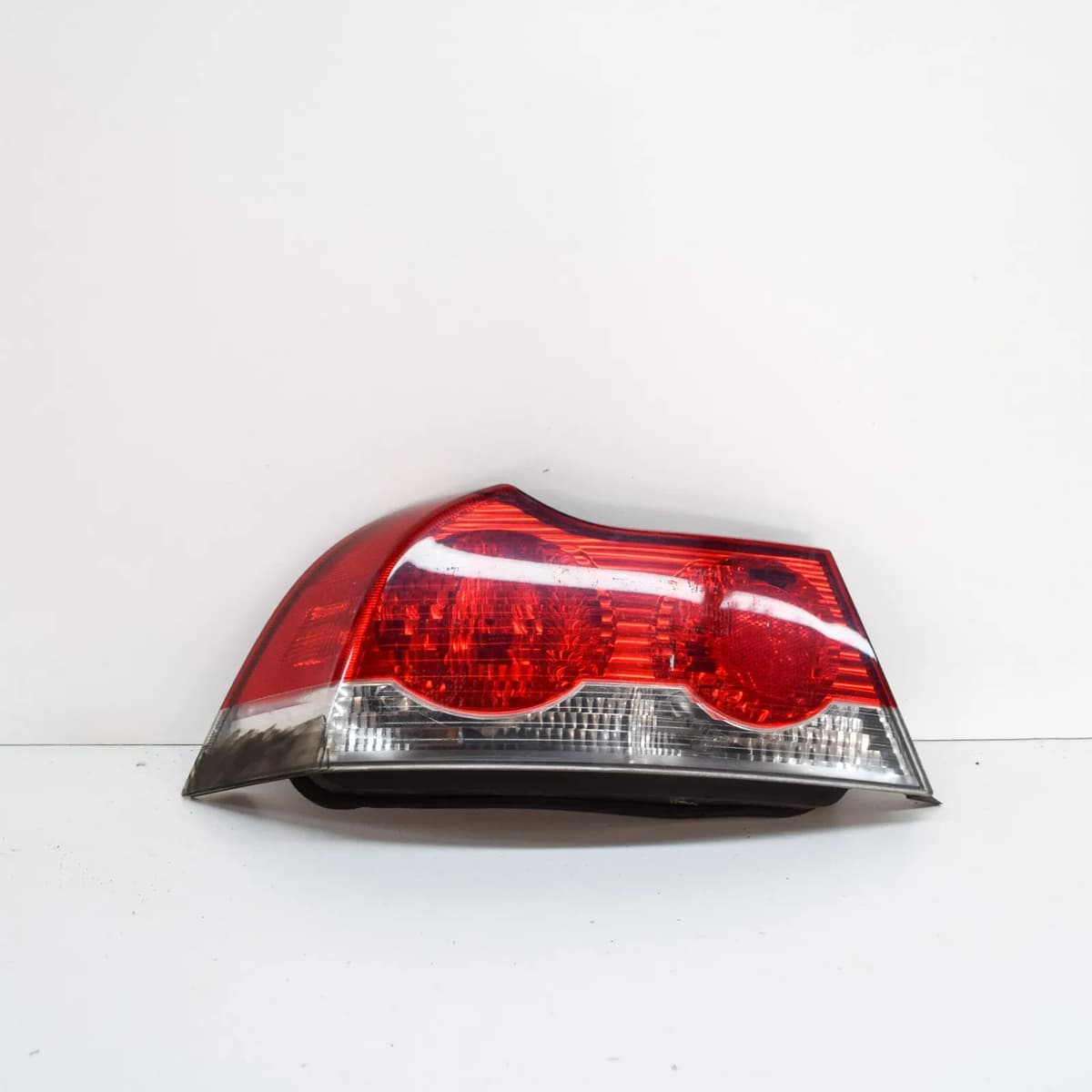 VOLVO C70 MK2 Cabrio D5 Rear Left Side Taillight 27739004 2.40 Diesel 132kw 2007