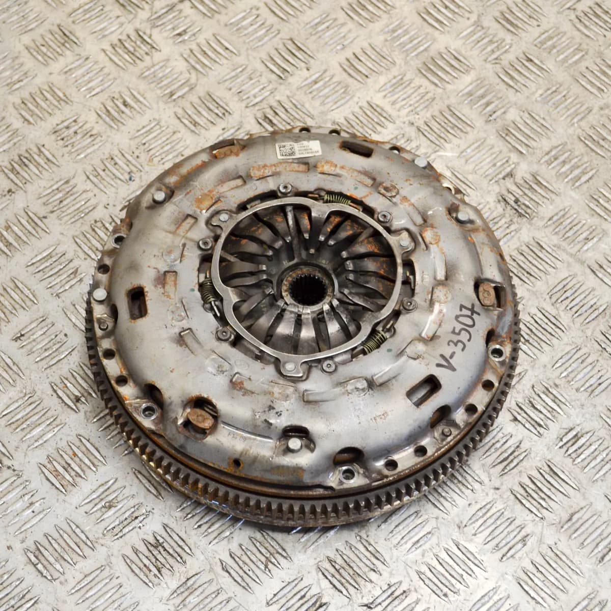 Volkswagen TIGUAN AD1 Clutch Kit 022141031S 2.0 Diesel 110kw 2017 14524919