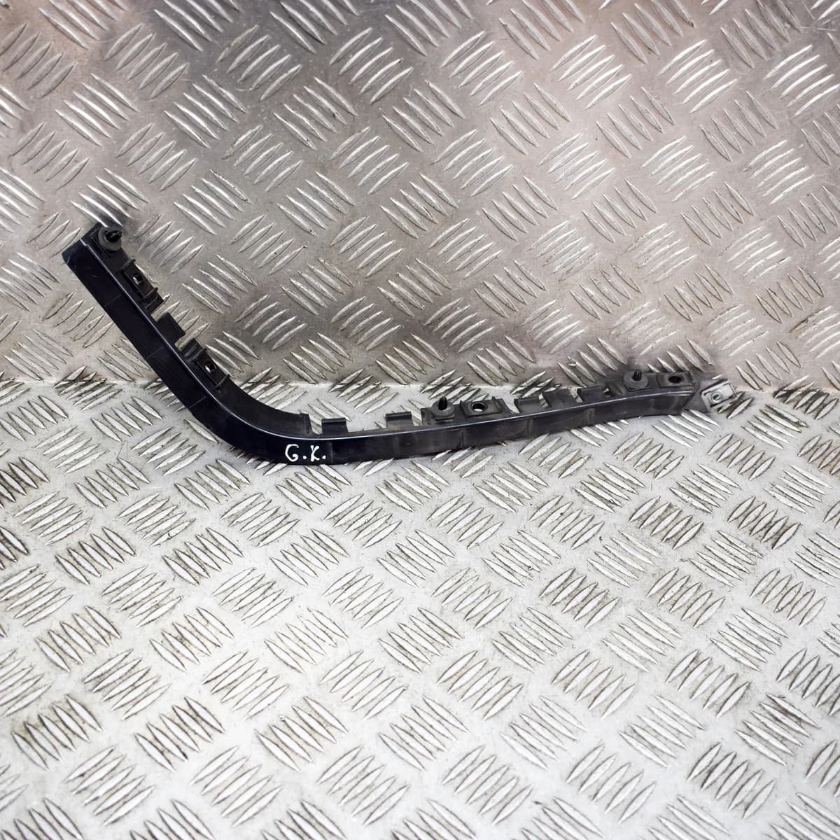 LAND ROVER DISCOVERY SPORT L550 Rear Left Bumper Bracket FK72-17A882-A 2016