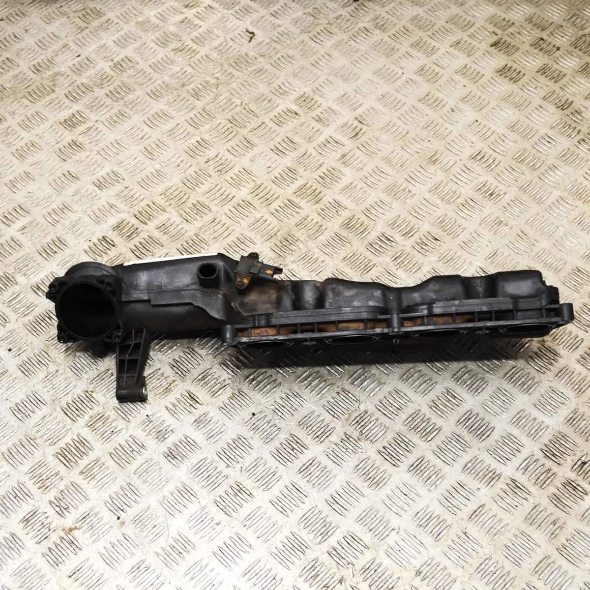 BMW 7 F01 Right Intake Manifold A2C53384966 7585492 7555663 4.4 P 300kw 2011