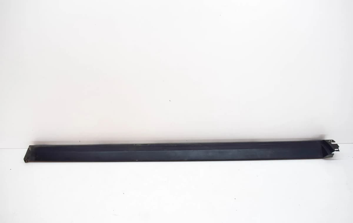 LAND ROVER DISCOVERY SPORT L550 Left Side Plastic Sideskirt Cover 2016