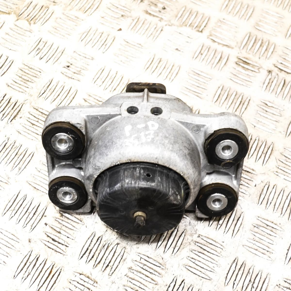 LAND ROVER RANGE ROVER SPORT L494 Right Side Engine Mount 4.4 Diesel 2014