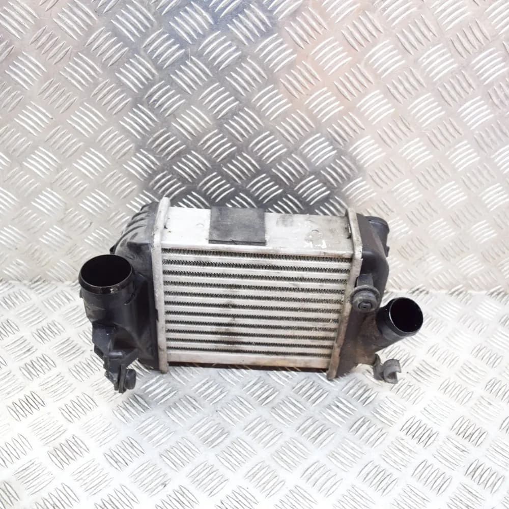 AUDI A4 Avant 8E B7 Intercooler Radiator 8E0145805P 2.5 Diesel 120kw 14623540