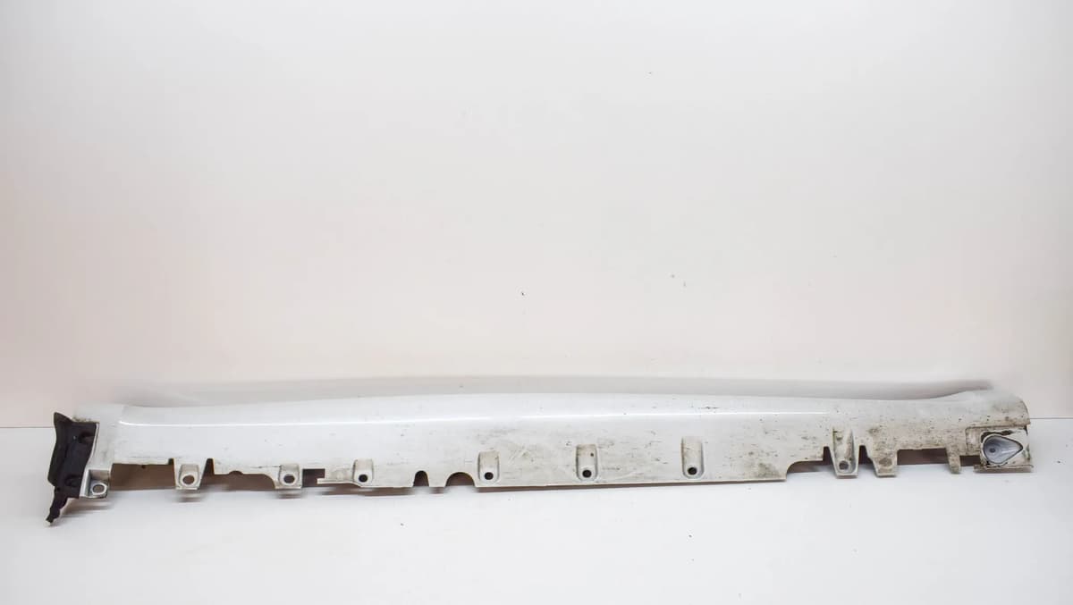 BMW X6 F16 Right Side Plastic Sideskirt Cover Trim 8056468 3.0 Diesel 230kw 2015