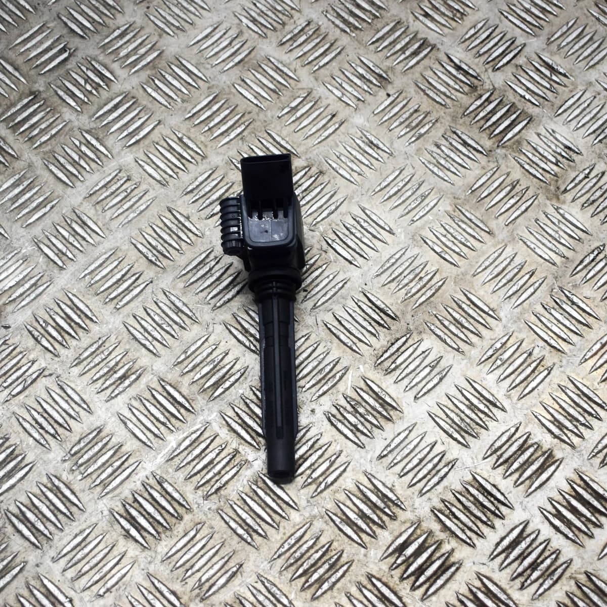 VOLKSWAGEN GOLF MK7 High Voltage Ignition Coil 06J905110G 2.0 Petrol 169kw 2016