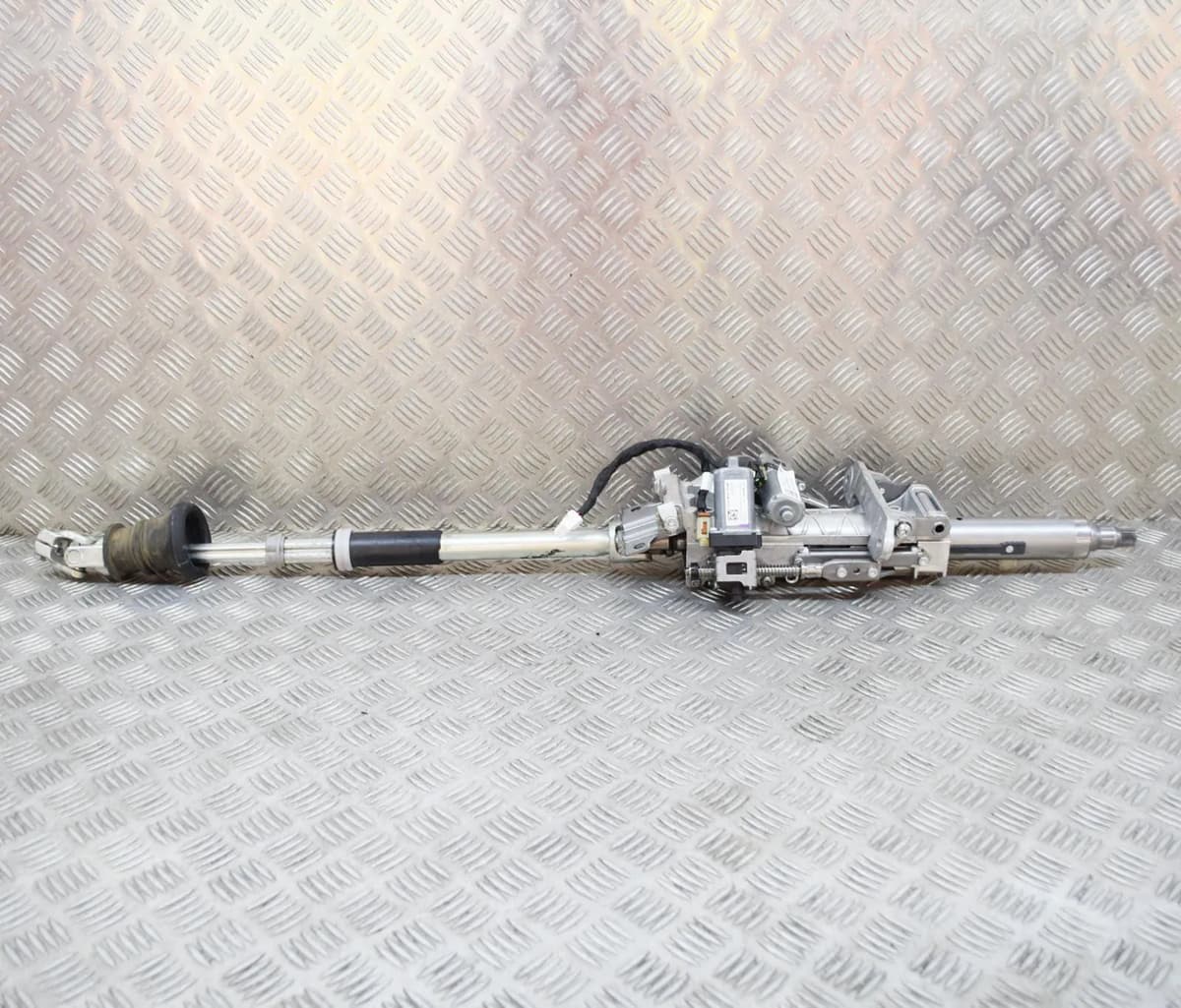 TESLA MODEL Y Steering Wheel Mechanism 6004RA3488 889838 1188811-00-D 2021 LHD
